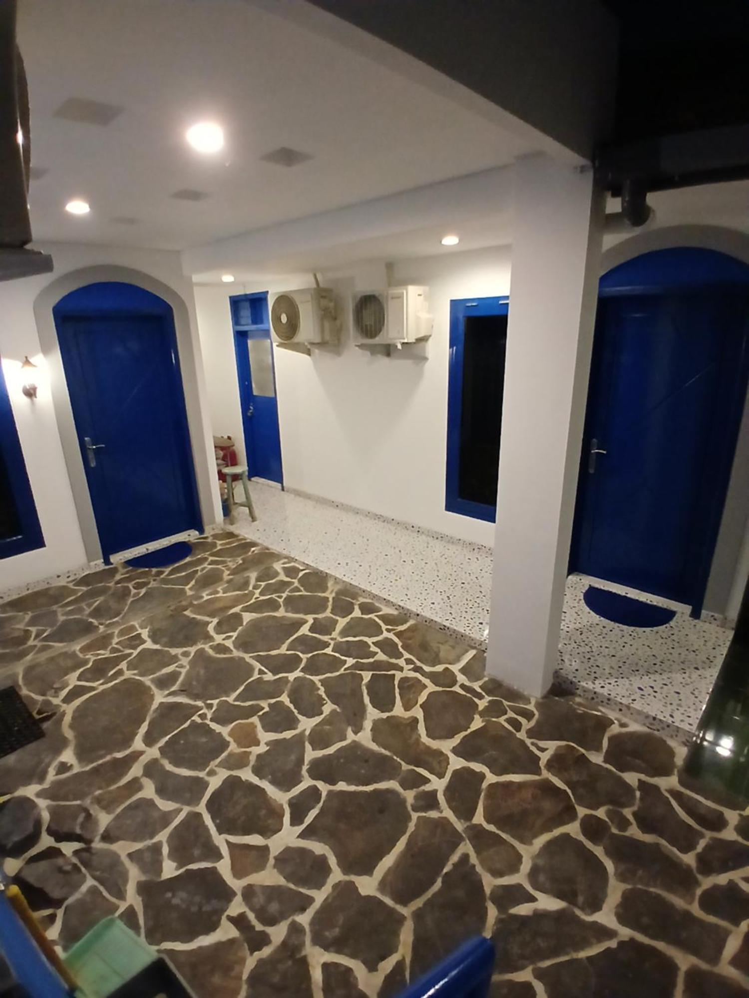Moshi Moshi Hostel Probolinggo Bagian luar foto
