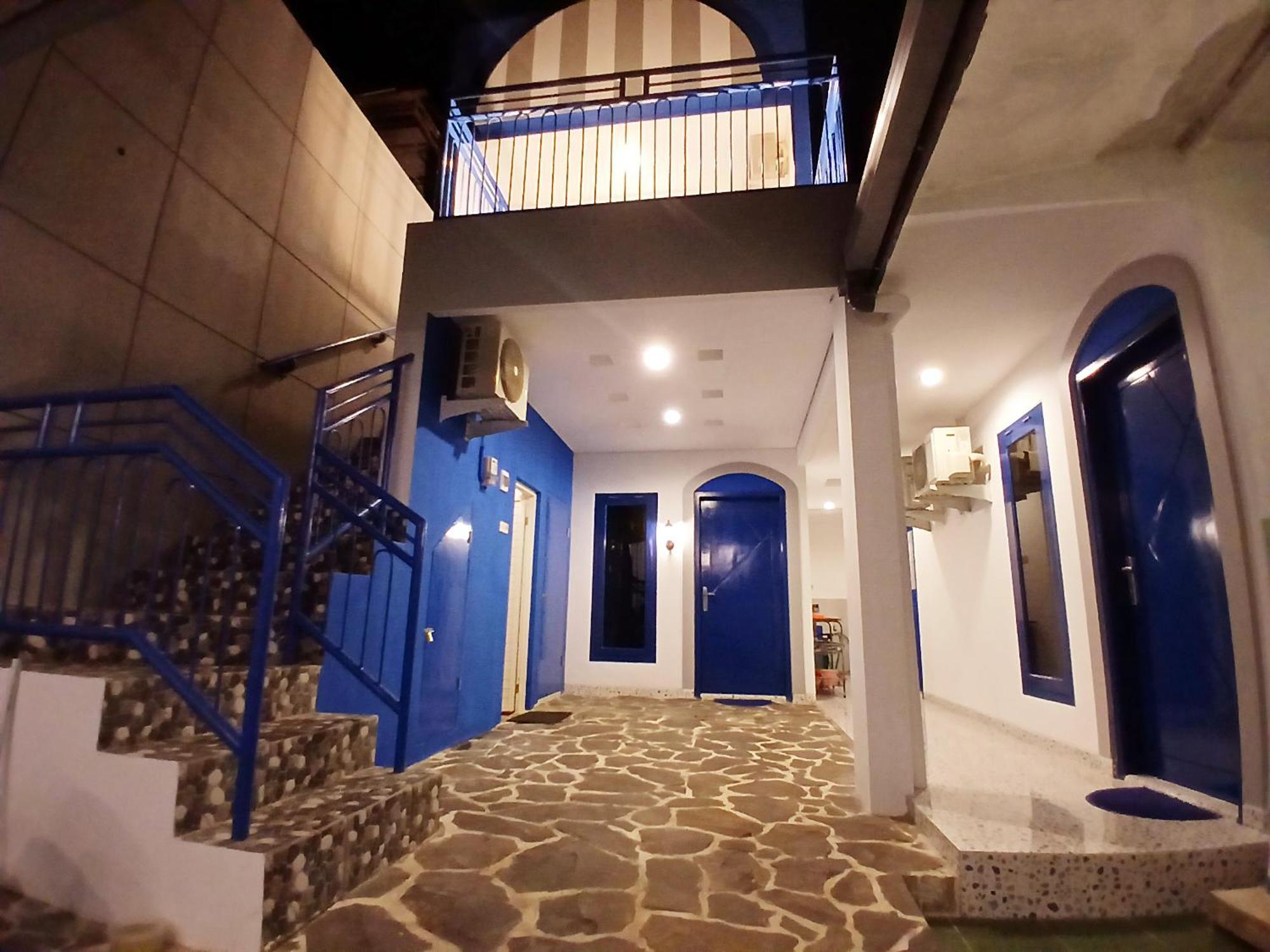 Moshi Moshi Hostel Probolinggo Bagian luar foto